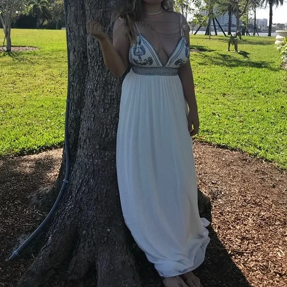 Lulu’s White Maxi Dress with Navy Embroidery - Picture 1 of 2